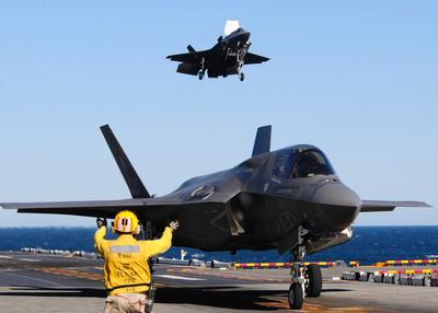F-35B Landing on USS Wasp F35BUSS-WASP Landing (jpg)